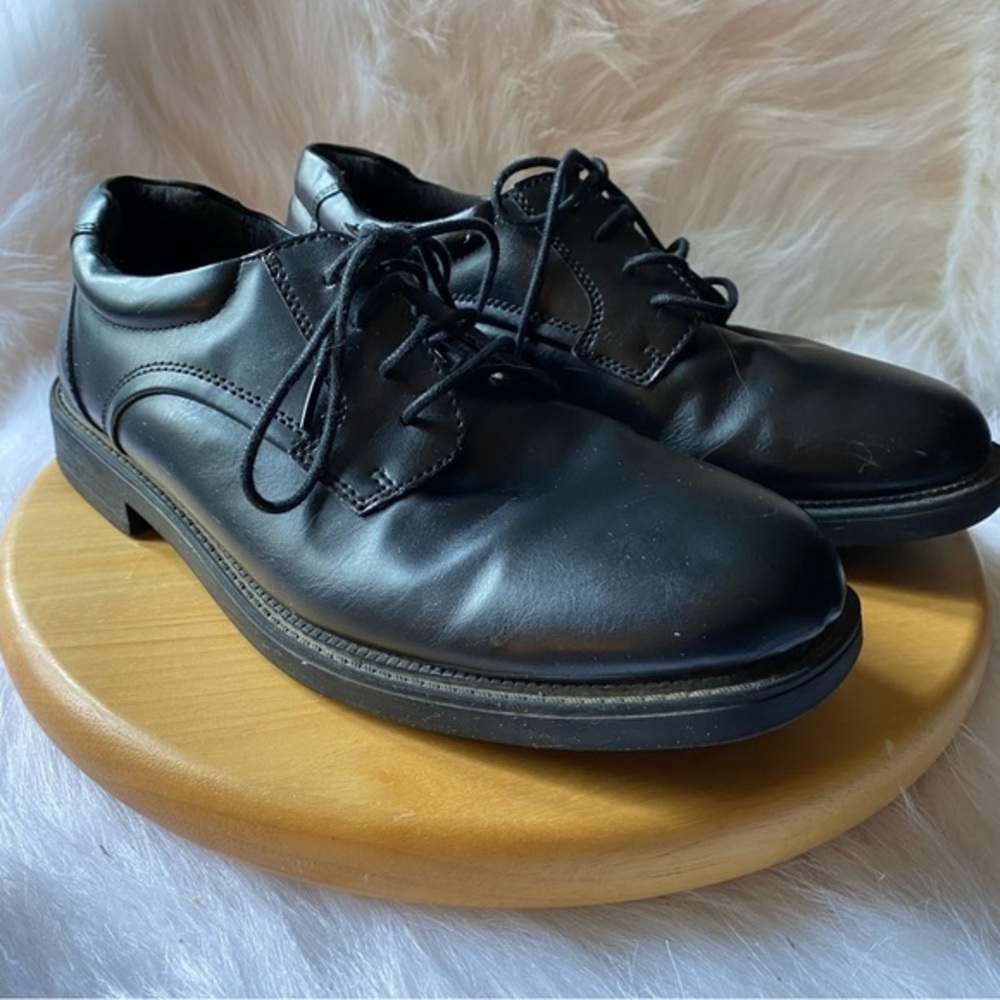 George Shoes Mens Size 10.5 Black Lace Up